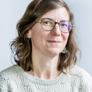 MME. Katixa DOLHARE-CALDUMBIDE